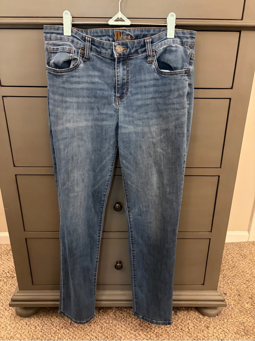 Kut from the Kloth straight leg jeans, size 8